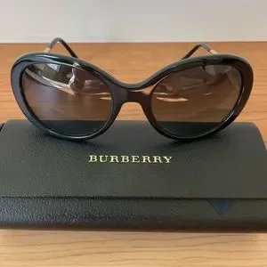 Burberry | Accessories | Authentic Polarized Burberry  display picture 1